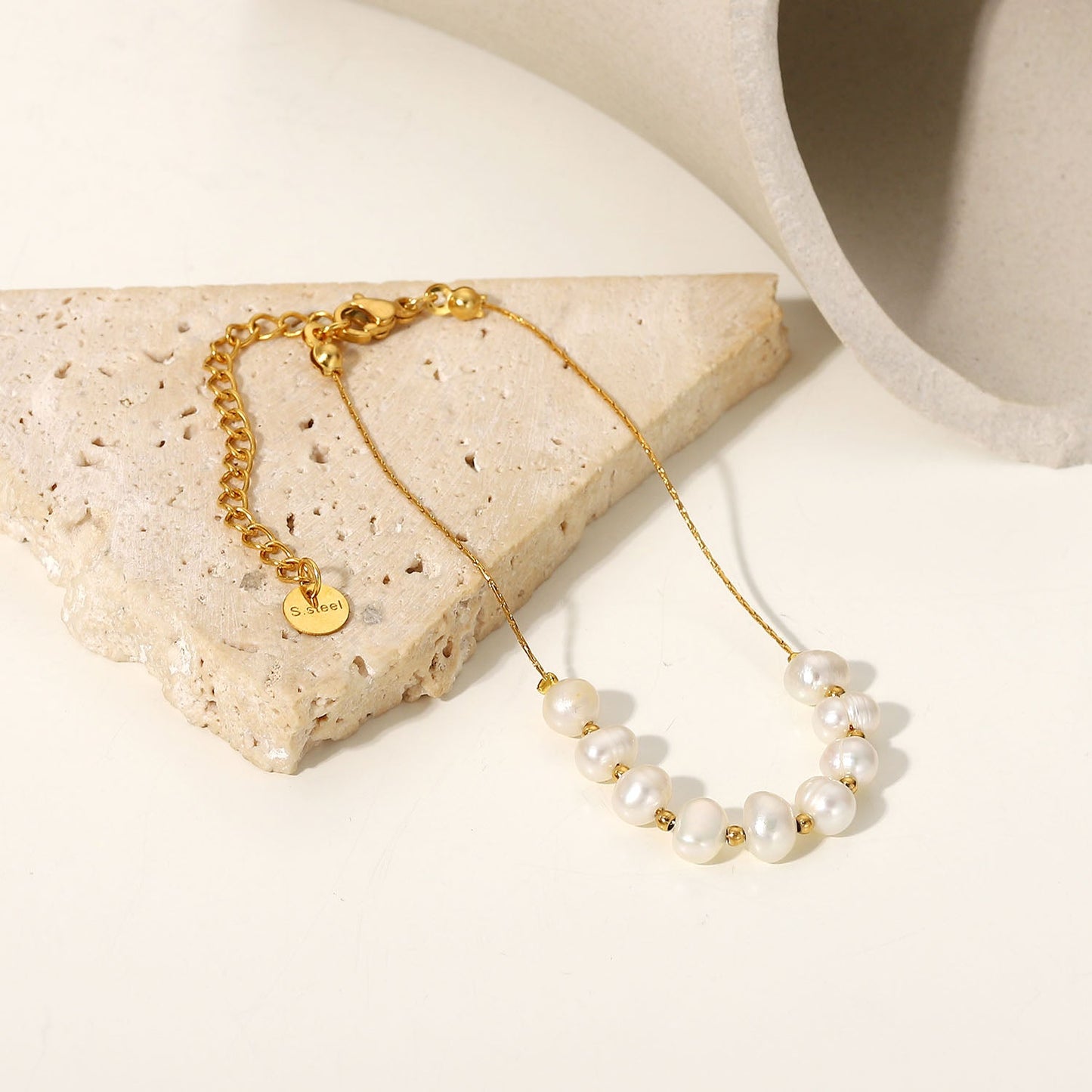 Pearls Bracelet - Gemlly